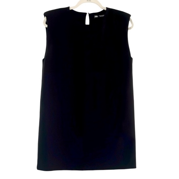 Zara Sleeveless Shift dress Black Size M Classy Minimalist Basic Versatile - Picture 1 of 11